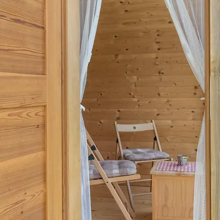 Nyaraló Mountain View Glamping Dovje