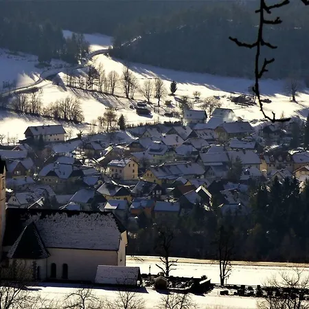 Mountain View Glamping Dovje