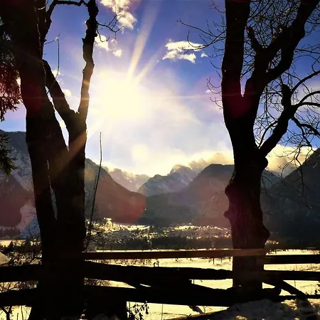 Mountain View Glamping Dovje