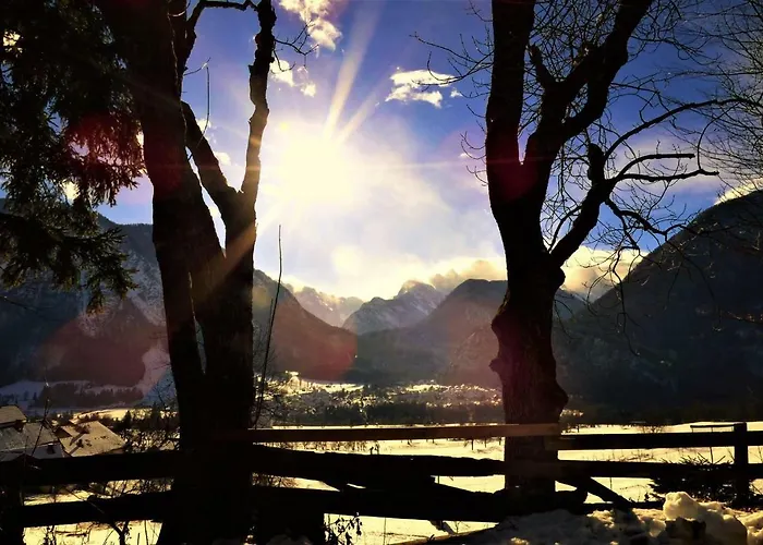 Mountain View Glamping Dovje